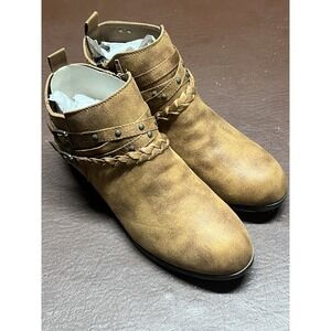 Sugar Shoes SG-Tinworker Distressed Light Brown Ankle Boots‎ Womens Size 11